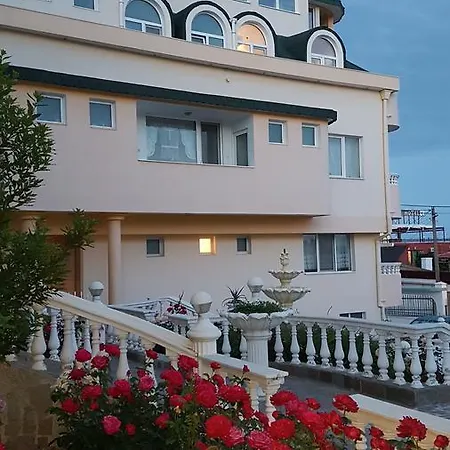 Trakata Villa Apartments Varna Exterior photo